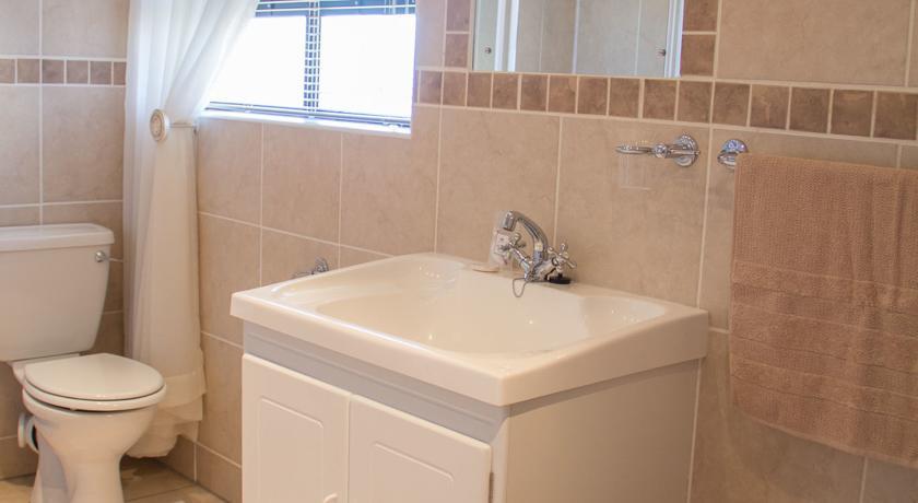 Oewerpalms View Hotel Oudtshoorn Ngoại thất bức ảnh