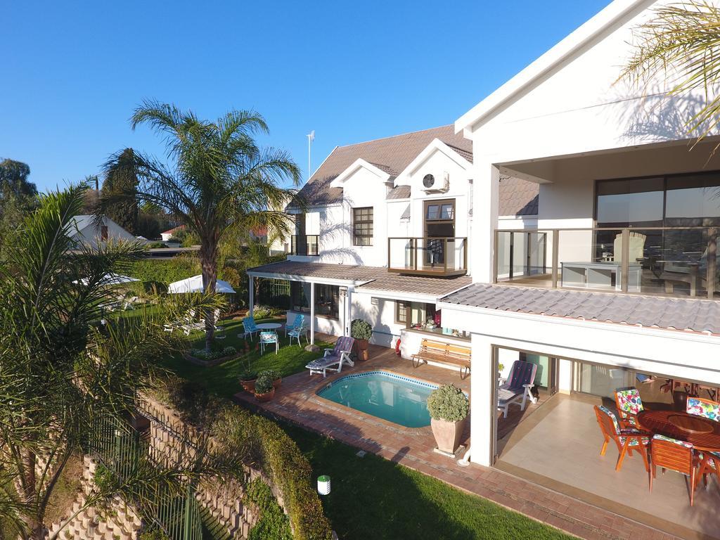 Oewerpalms View Hotel Oudtshoorn Ngoại thất bức ảnh