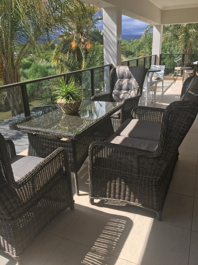 Oewerpalms View Hotel Oudtshoorn Ngoại thất bức ảnh